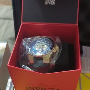 Invicta Gold and Blue Men's Chronograph Watch